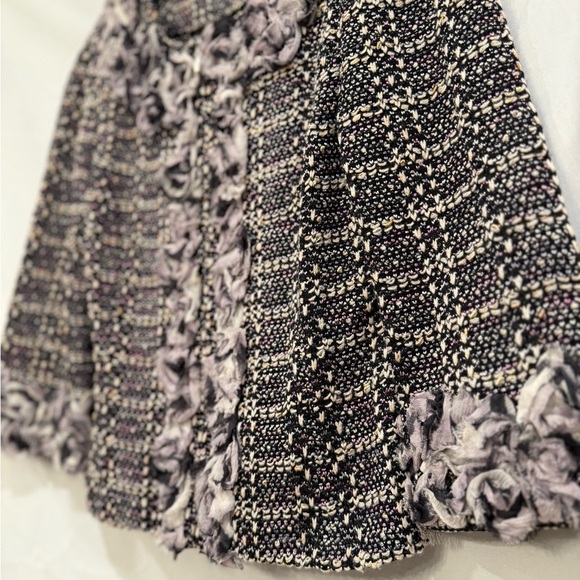 ST JOHN Jacket size 6 Purple Black White Boucle Tweed Ruffle Trim Zip Up - Picture 7 of 11